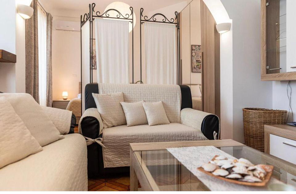 치스테르니노 Casa De Lidzia2 아파트 외부 사진